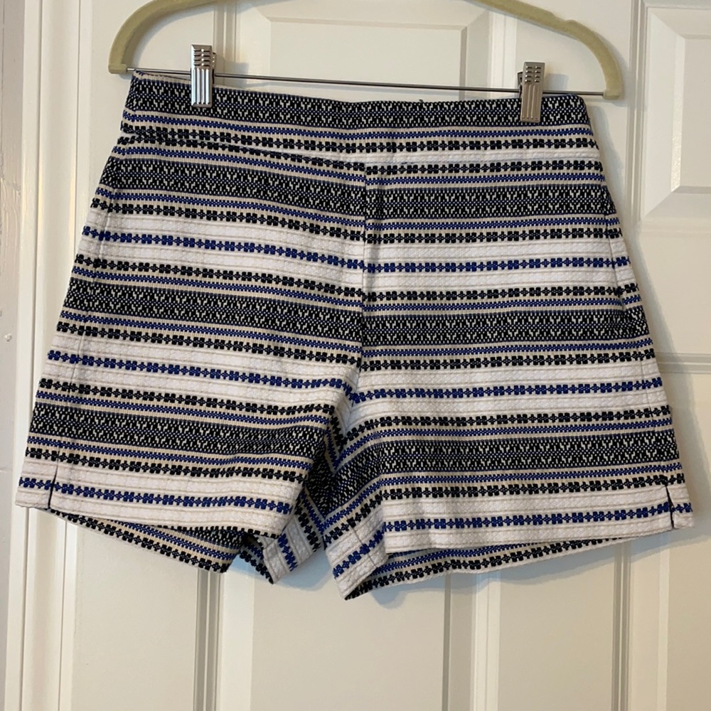 Gap Navy/Black/White/Beige Pattern Shorts